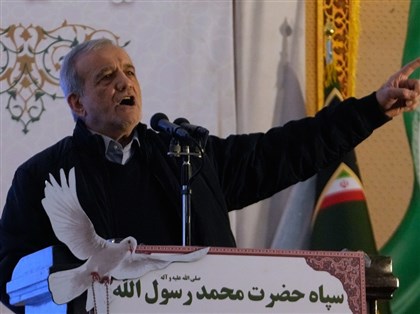 伊朗同意暫停攻擊鄰國　總統稱絕不向敵人無條件投降