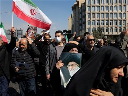 拒川普干涉內政　伊朗專家會議擬24小時內選出新領袖