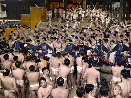 日本知名裸男祭萬頭攢動　1傷者死於腦部缺氧