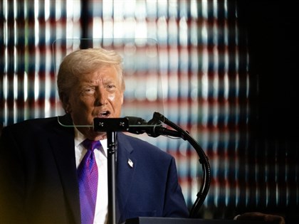 川普再次發文威脅伊朗　稱打擊德黑蘭是莫大榮譽