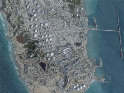 美轟炸伊朗哈格島　川普警告不排除打擊石油設施