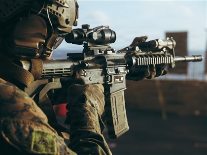 美軍增派2500陸戰隊員赴中東　兩棲突擊艦經台灣附近