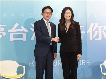 鄭麗文黃國昌再度合體 藍白共同政見提4大願景