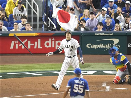 經典賽首見　阿庫尼亞、大谷翔平同場首局首打席開轟[影]