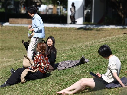 吳德榮：18日前天氣晴暖　19日鋒面接近水氣增