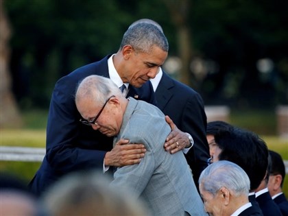 日本原爆倖存者森重昭逝世　與歐巴馬相擁成經典畫面