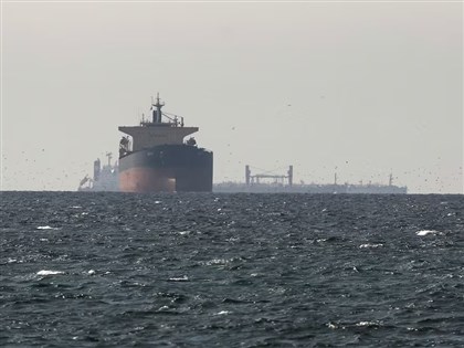 伊朗選擇性封鎖荷莫茲海峽　允部分船隻通行維持出口命脈