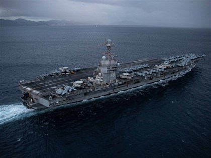 美對伊朗作戰航艦福特號失火　暫靠希臘港口、近200人吸入濃煙治療