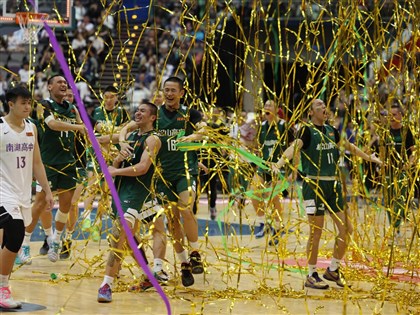 HBL松山高中連霸教練葉韋喬感動　劉廷寬潘彥銘打出乙組驚奇