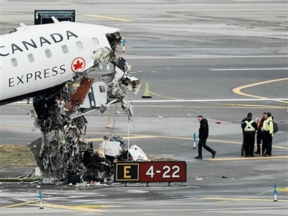 跑道事故釀死傷　紐約拉瓜迪亞機場重啟、航班大亂
