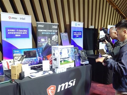 英特爾發表新處理器　攜手25家客戶展示逾60台產品