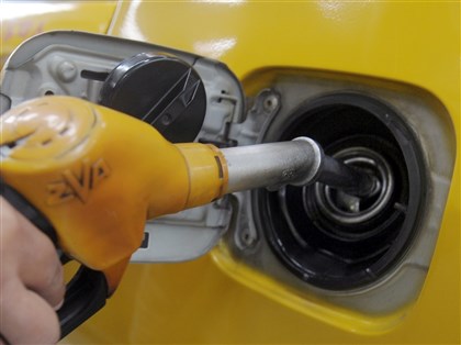 中油再吸收漲幅 3/30起汽柴油各漲1.7元、1.5元