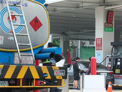 中油駁油價超漲　汽柴油合計估吸收近70億元