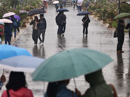未來一週2鋒面冷暖交替　清明連假全台有雨