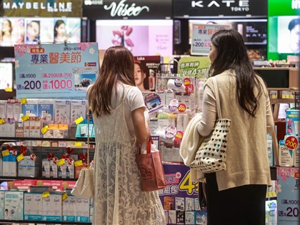 2月景氣燈號連3紅　國發會：經濟維持穩健