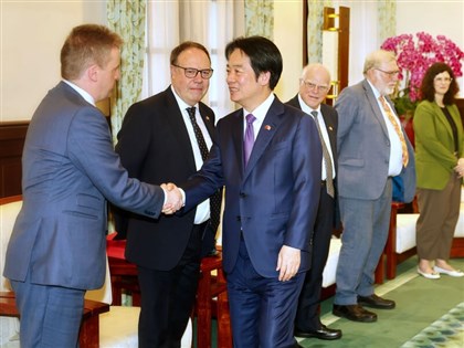 總統：盼台英深化經貿合作　英國續挺台加入CPTPP