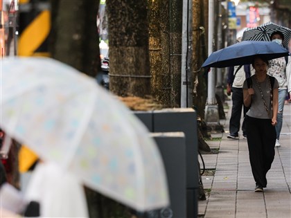 吳德榮:鋒面挾雷雨北台轉涼 清明連假防強降雨