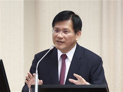 韓國擬修正電子入境卡 林佳龍:會給予時間調整