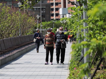 中南部能見度不佳　吳德榮：4/3前各地轉熱