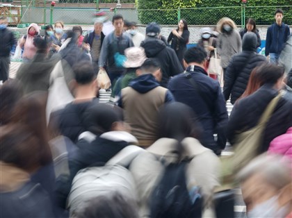 勞退舊制開放自提退休金　勞動部評估可行性