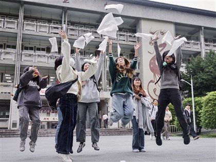 內政部：113年台灣高教比率高於美日韓　僅次加拿大