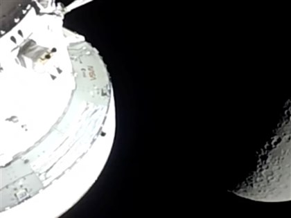 歷史性一天　阿提米絲太空人創距地球最遠太空飛行紀錄