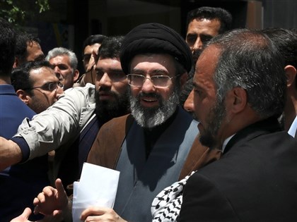 傳伊朗最高領袖失去意識　無法治理國家