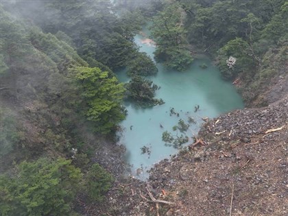 清明豪雨南投合歡溪上游形成堰塞湖 林保署籲勿入溪床