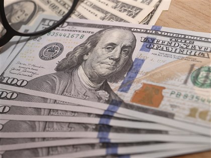 中東停火歐洲天然氣價格重挫　美元兌歐元與英鎊走貶