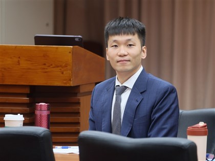 王惠美遞清單爭取體育建設　李洋以預算未過拒收