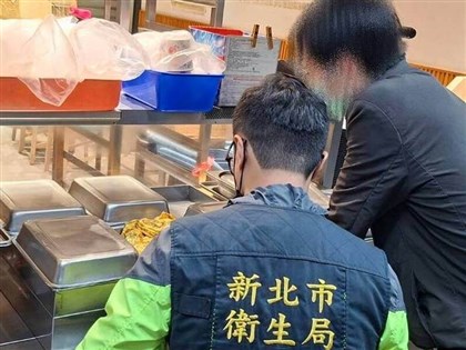 新北便當店疑食物中毒增至99人就醫　市府：消保官助求償