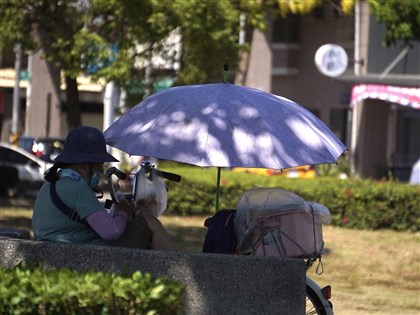 南屏防逾36度高溫 吳德榮:14日之前各地熱如夏