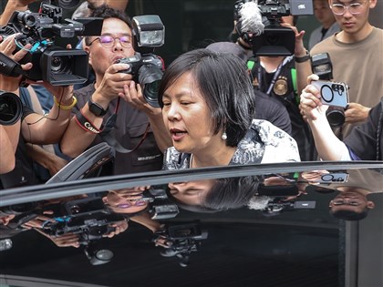 李貞秀遭民眾黨開除黨籍　喪失不分區立委資格