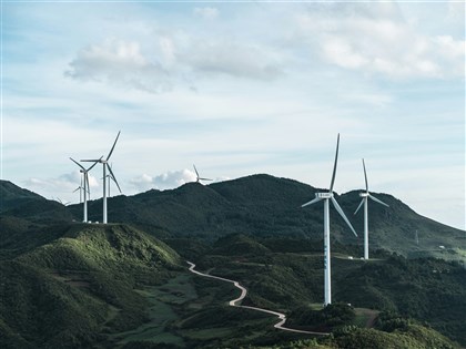 伊朗戰火助攻　中國綠能與韓歐軍工成贏家