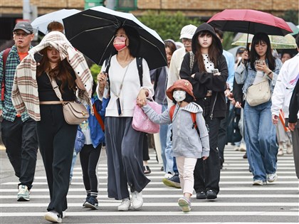 吳德榮：北部、東北部下午轉雨　明降雨範圍大