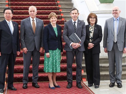 美議員公布致函立院內容　相信朝野將達成軍購共識