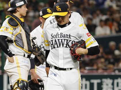 徐若熙1.2局挨2轟失7分吞敗　直言對球隊很抱歉