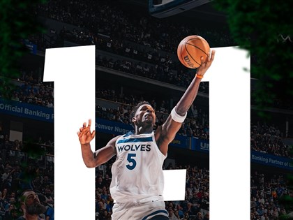 愛德華茲飆30分　灰狼大逆轉勝金塊扳平系列賽