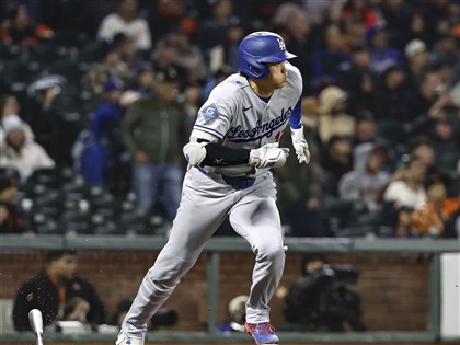 大谷翔平達成連53場上壘　超越秋信守成亞洲第一人[影]