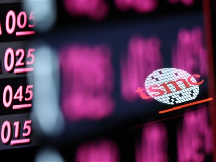 台積電創新天價2180元貢獻大盤795點　市值突破56兆