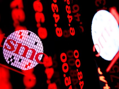 台股早盤漲逾800點　台積電漲40元至2120元