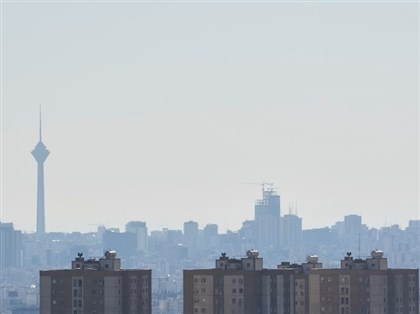 伊朗媒體稱首都防空系統啟動　美原油期貨應聲大漲