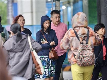 吳德榮：今全台各地有雨、氣溫略降 26日鋒面遠離轉晴熱