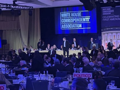 川普撤離白宮記者協會晚宴：槍手已被捕、特勤行動迅速英勇