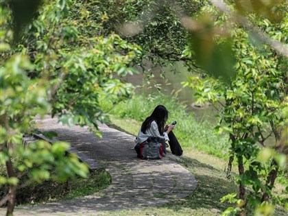 吳德榮：白天熱如夏　29日午後中部以北變天