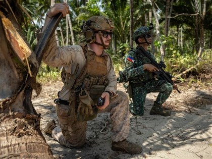 中菲南海爭端未歇　美菲等7國巴拉旺島反登陸演習