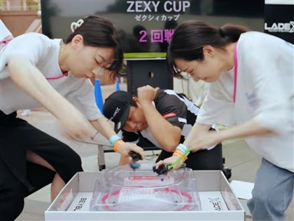 戰鬥陀螺是什麼？童年遊戲為何在長大後翻紅？新版玩法一次看