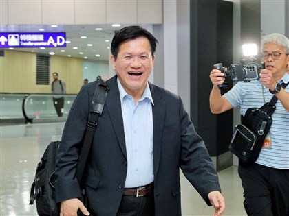 結束史瓦帝尼行程返台　林佳龍：順利完成總統交付任務[影]