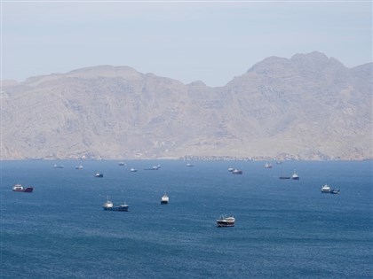 伊朗因美軍封港石油出口受阻　轉以鐵路輸往中國求生