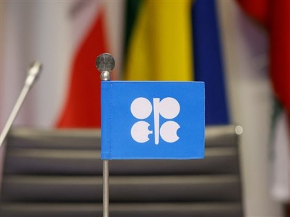 阿聯宣布5/1退出OPEC　不願受制沙烏地石油產量決策
